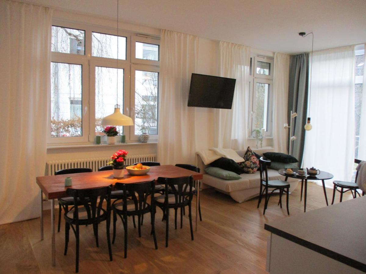Apartment Am Apfelbaum Reutlingen Bagian luar foto