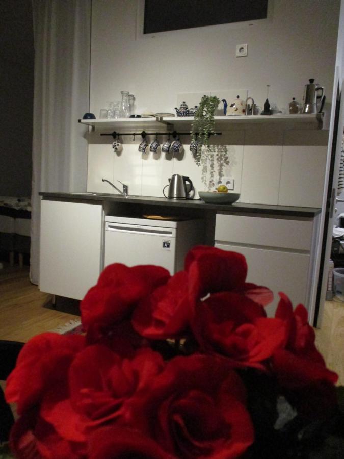 Apartment Am Apfelbaum Reutlingen Bagian luar foto